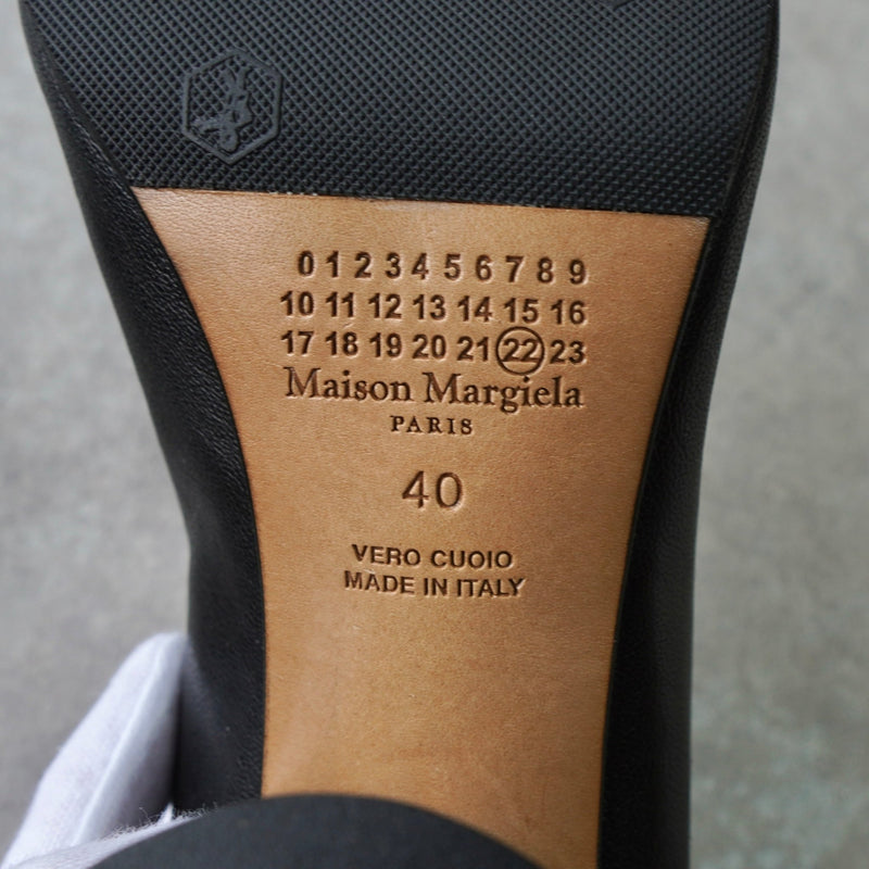 メゾン マルジェラ tabi タビ アンクルストラップ レザー ヒール パンプス ブラック サイズ40 - NEWSED