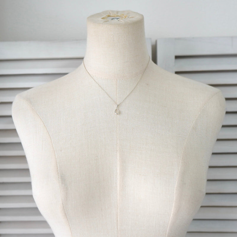 Tear Drop Silver Necklace - NEWSED