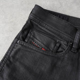 ディーゼル TEPPHAR ブラック コーティング ストレッチ デニム - NEWSED