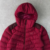 アークテリクス Thorium AR Hoody ロゴ ダウンジャケット ピンク レディース - NEWSED