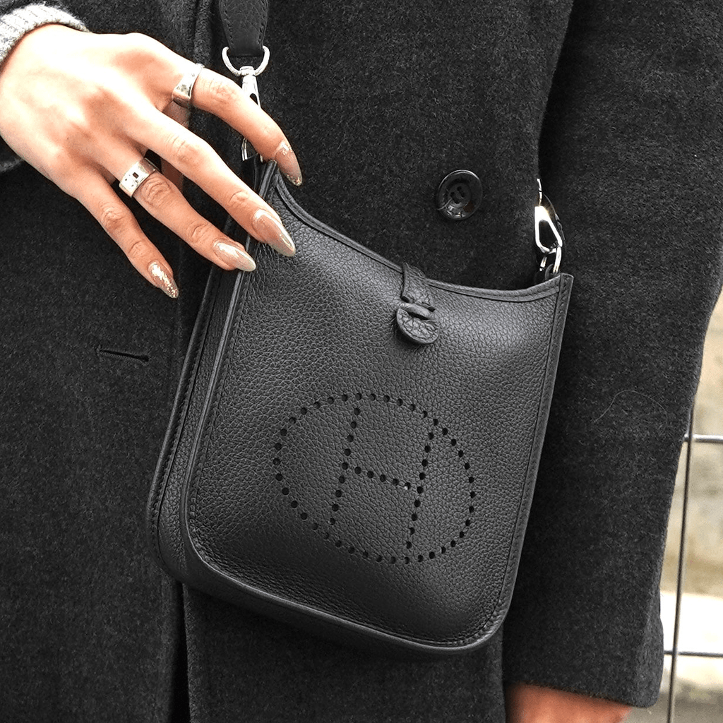 エルメス エブリンTPM トリヨンクレマンス ブラック W刻