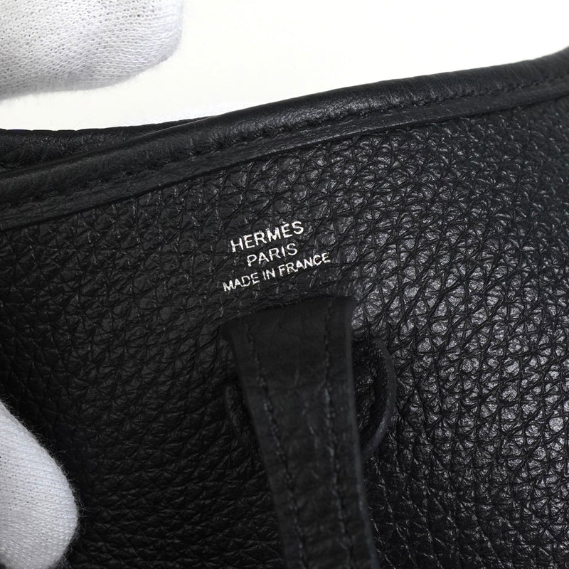 エルメス エブリンTPM トリヨンクレマンス ブラック W刻 - NEWSED