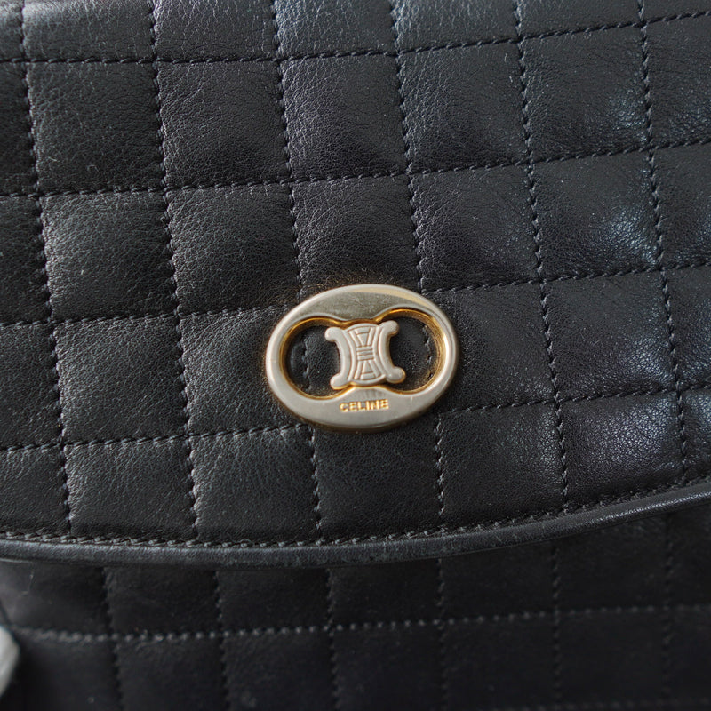 Triomphe Quilting Chain Shoulder Bag - NEWSED