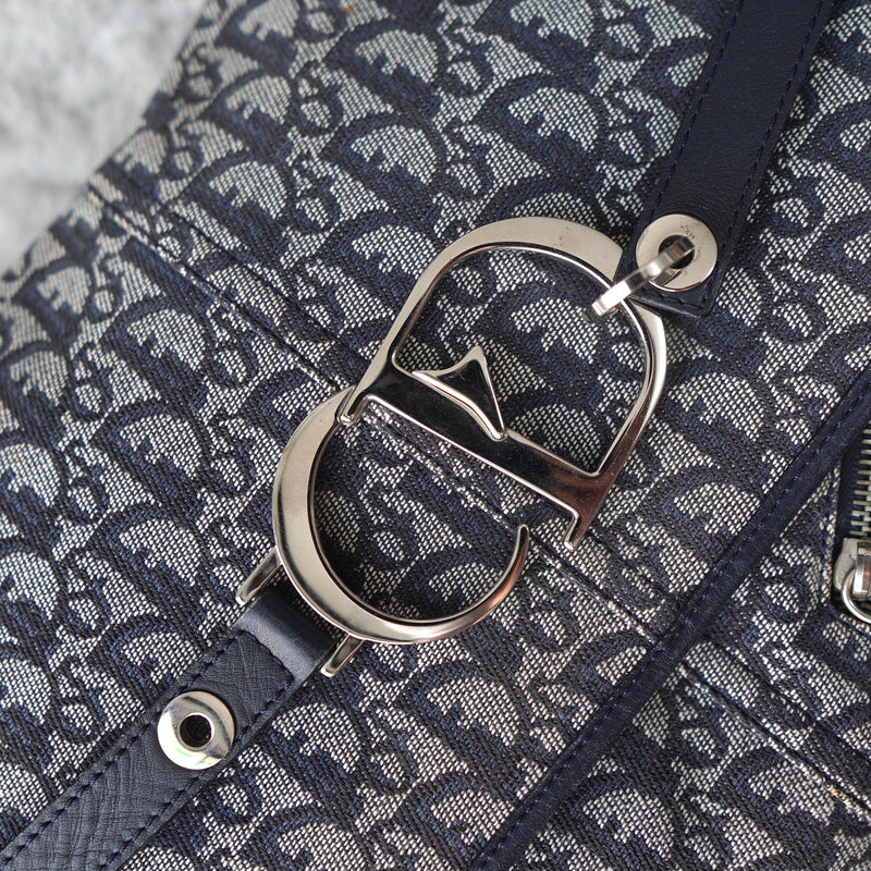 Trotter Logo Belt One Shoulder Bag Made in Italy - NEWSED
