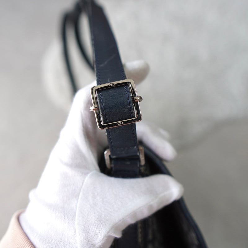 Trotter Logo Belt One Shoulder Bag Made in Italy - NEWSED