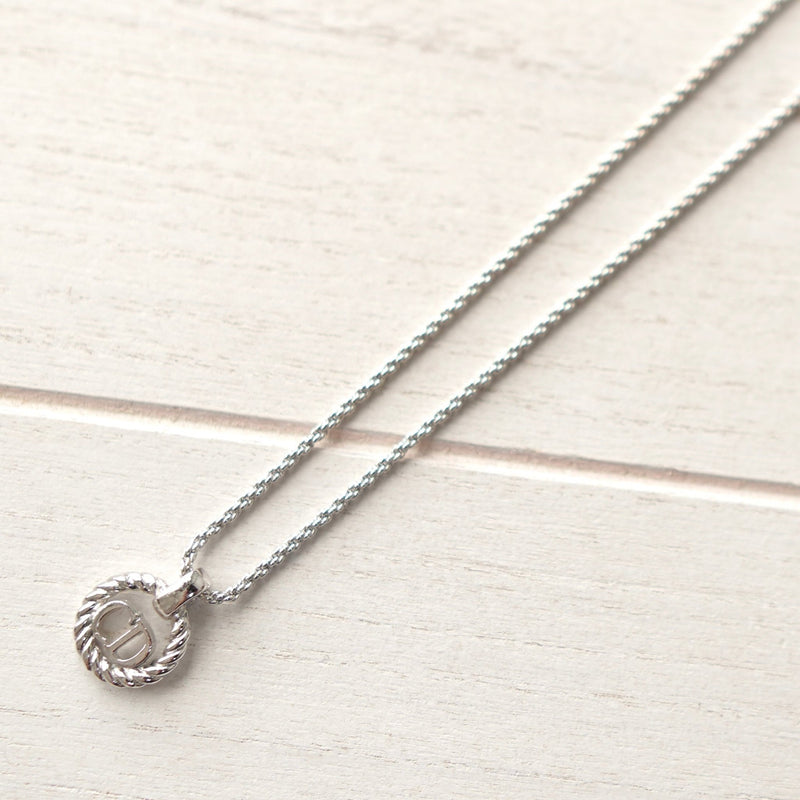 Twist Circle Top Silver Necklace - NEWSED