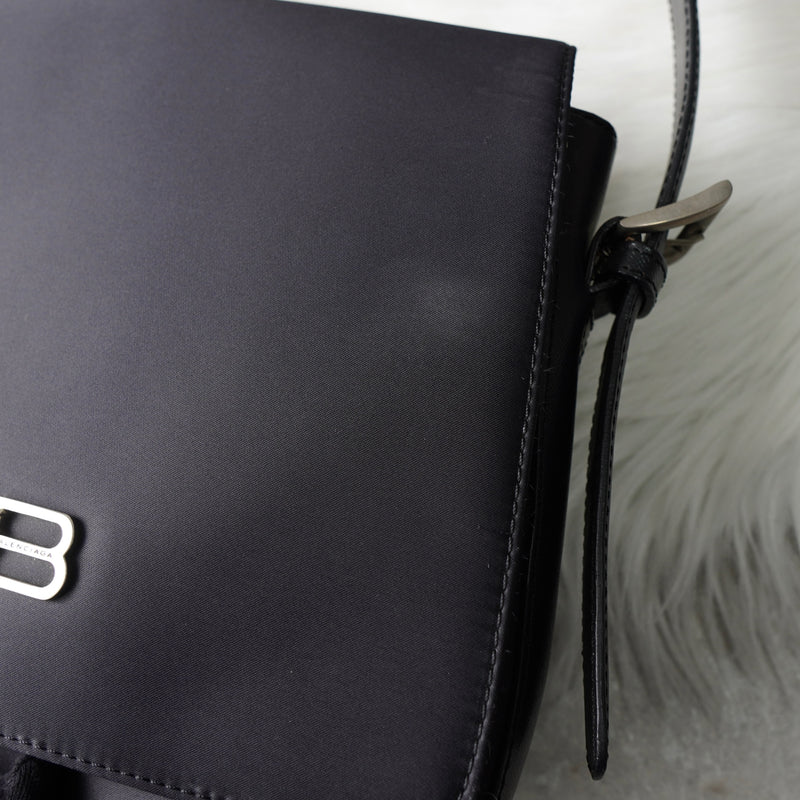 バレンシアガ BBロゴ ナイロン / レザー ワンショルダーバッグ ハンドバッグ ブラック