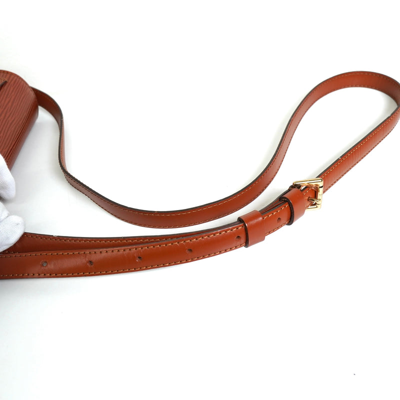 ルイ ヴィトン エピ ミニサンクルー ケニアブラウン ショルダーバック M52213