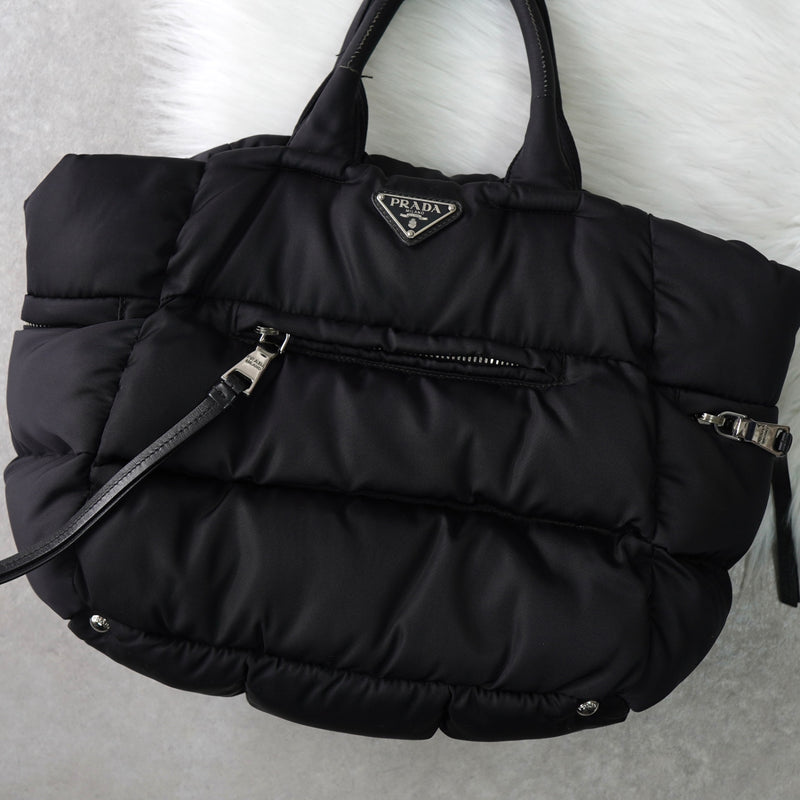 プラダ ナイロン キルティング 2way ハンドバッグ ショルダーバッグ トライアングルロゴ ブラック