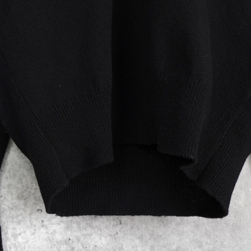 バーバリー ヴィンテージ ロゴ Vネック ニット ブラック - NEWSED