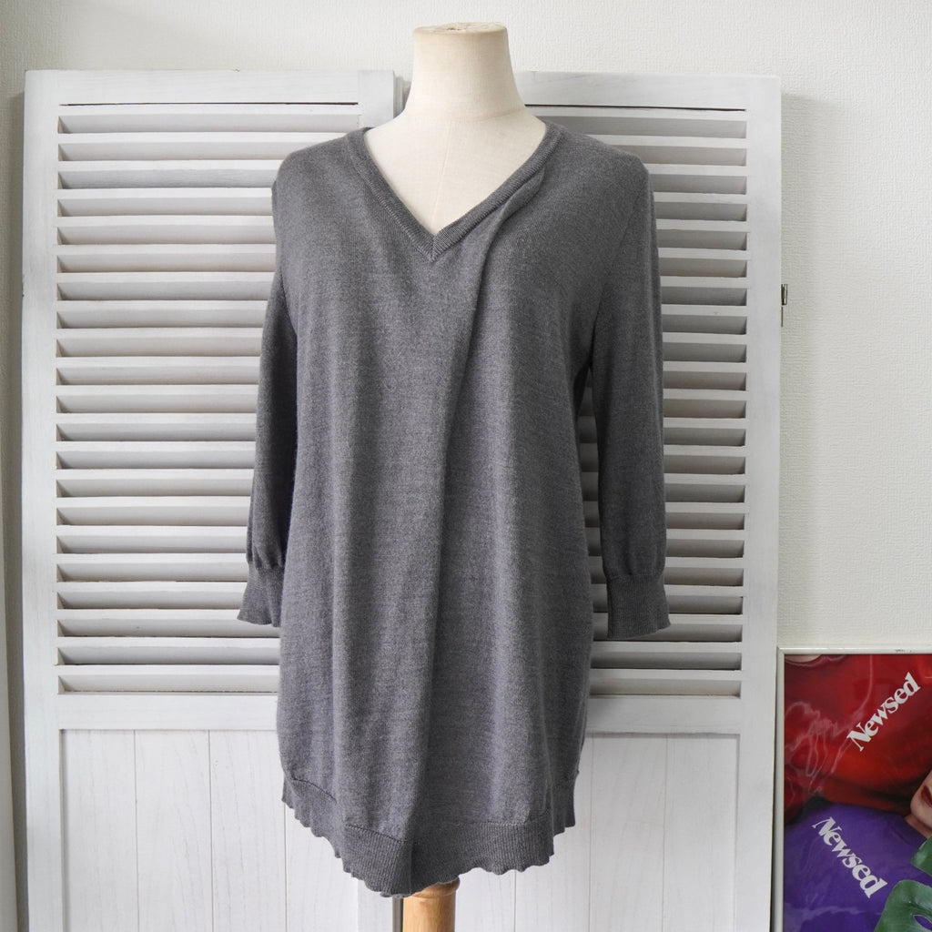 MM6 Maison Margiela 女士 V 领开衩七分袖针织衫（灰色）