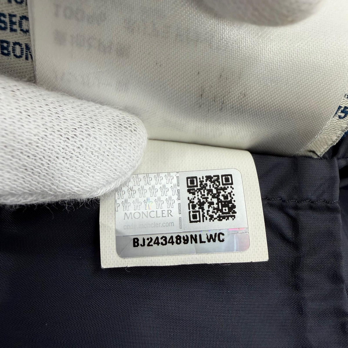 モンクレール VOUGLANS ブーラン 裾フレア 切り替えデザイン ZIP UP ダウンコート ネイビー 2 レディース - NEWSED