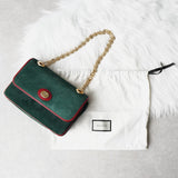 グッチ スエード / レザー バイカラー Wフラップ マリーナチェーン ショルダーバッグ グリーン / レッド - NEWSED