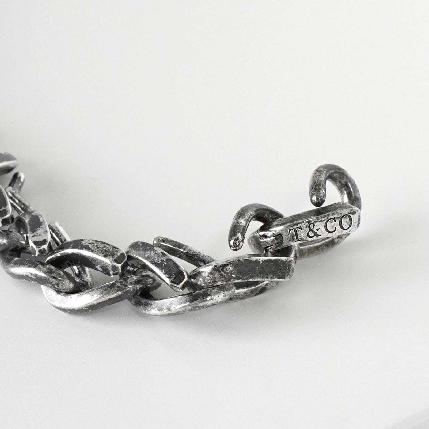 Tiffany & Co. フォージ　リンク　ブレスレット　ラージ　いぶし仕上げ Tiffany & Co. フォージ リンク ブレスレット ラージ いぶし