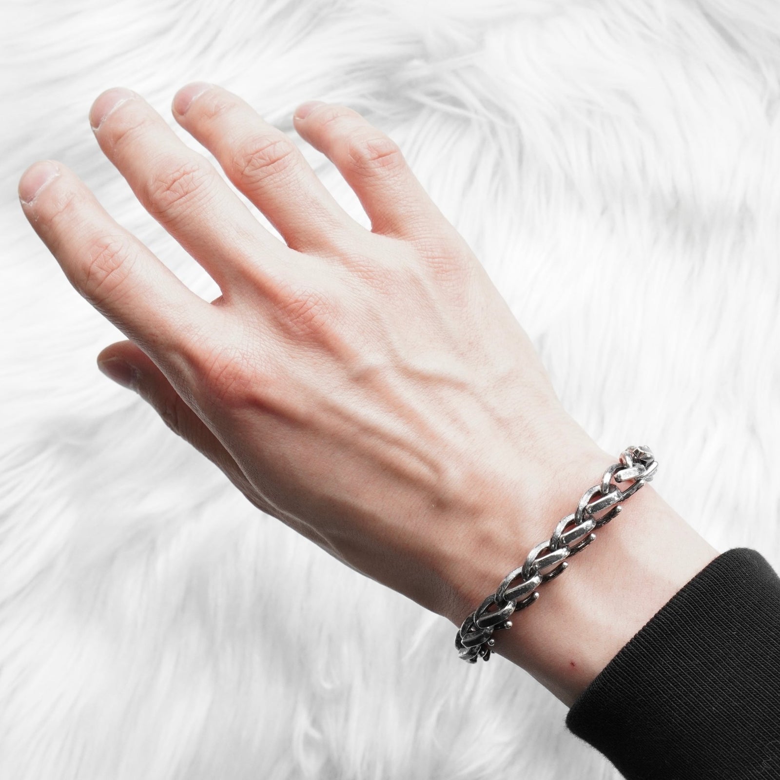 ティファニー フォージ ミディアムリンク ブレスレット ブラック