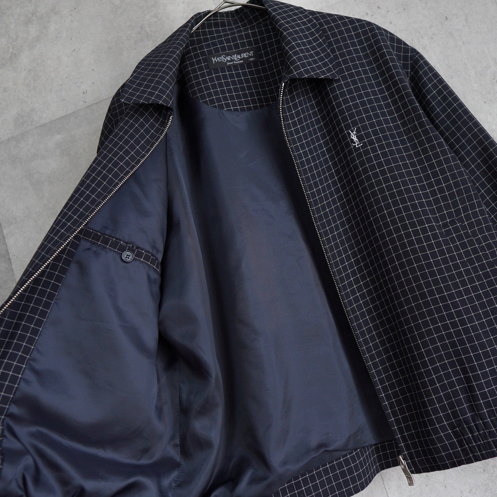 サンローラン　ヴィンテージ　チェック　ブルゾン　刺繍ロゴ　YSL メンズ　古着 イブ サンローラン ヴィンテージ YSLロゴ ブルゾン チェック柄