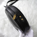 イヴサンローラン ヴィンテージ YSLロゴ レザー ラウンド ショルダーバッグ ブラック - NEWSED