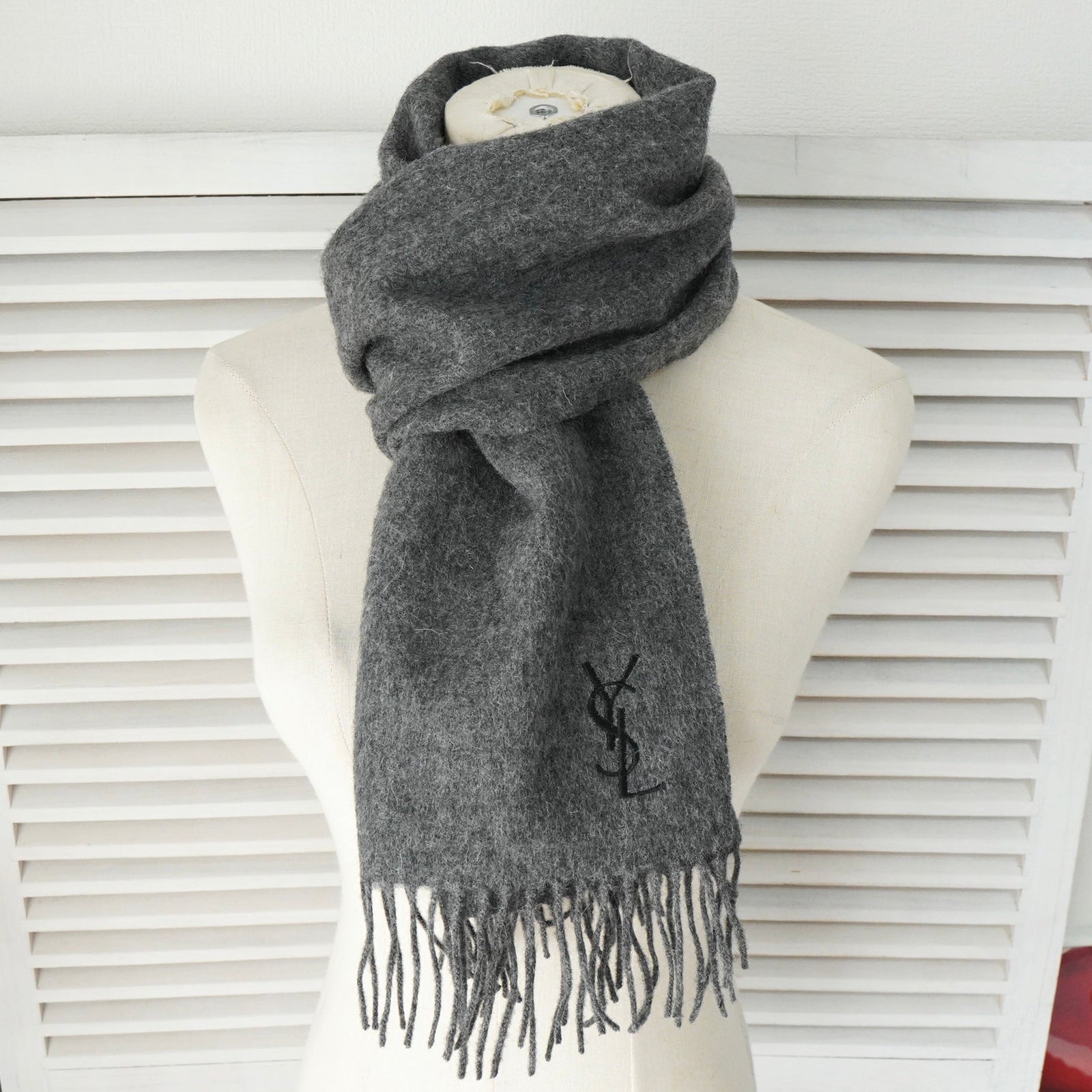 イヴ サンローラン ウール マフラー YSLロゴ グレー | ブランド古着を