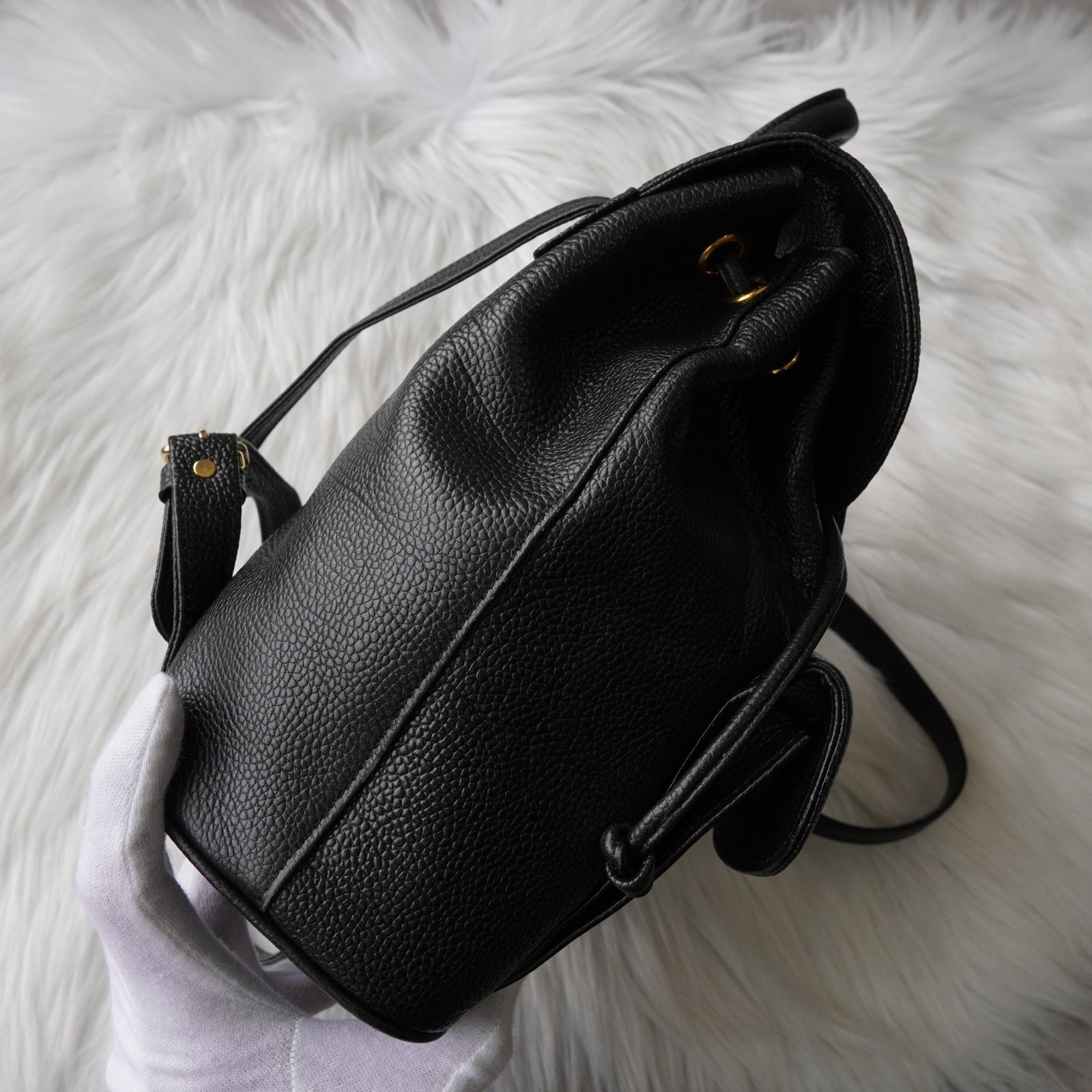 イヴ サンローラン YSLロゴ レザー ミニ リュックサック ブラック 