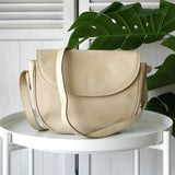 イヴサンローラン YSLロゴ レザー ショルダーバッグ アイボリー - NEWSED