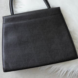 イヴサンローラン ヴィンテージ エンボス YSLロゴ レザー ハンドバッグ 自立型 ブラック - NEWSED