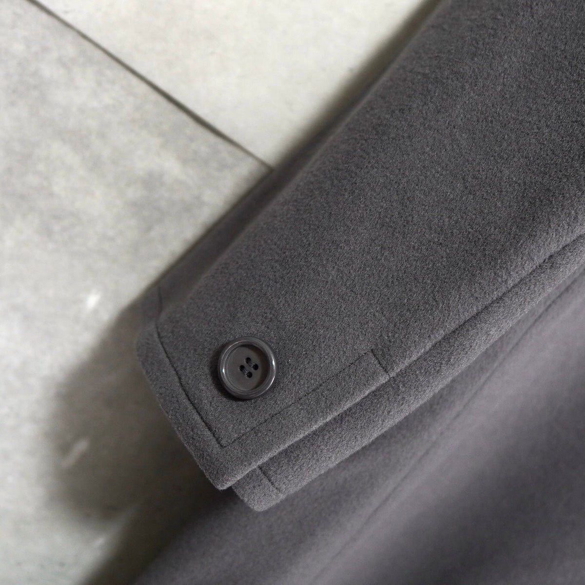 イヴ サンローラン ヴィンテージ YSLロゴ ダブル チェスターコート