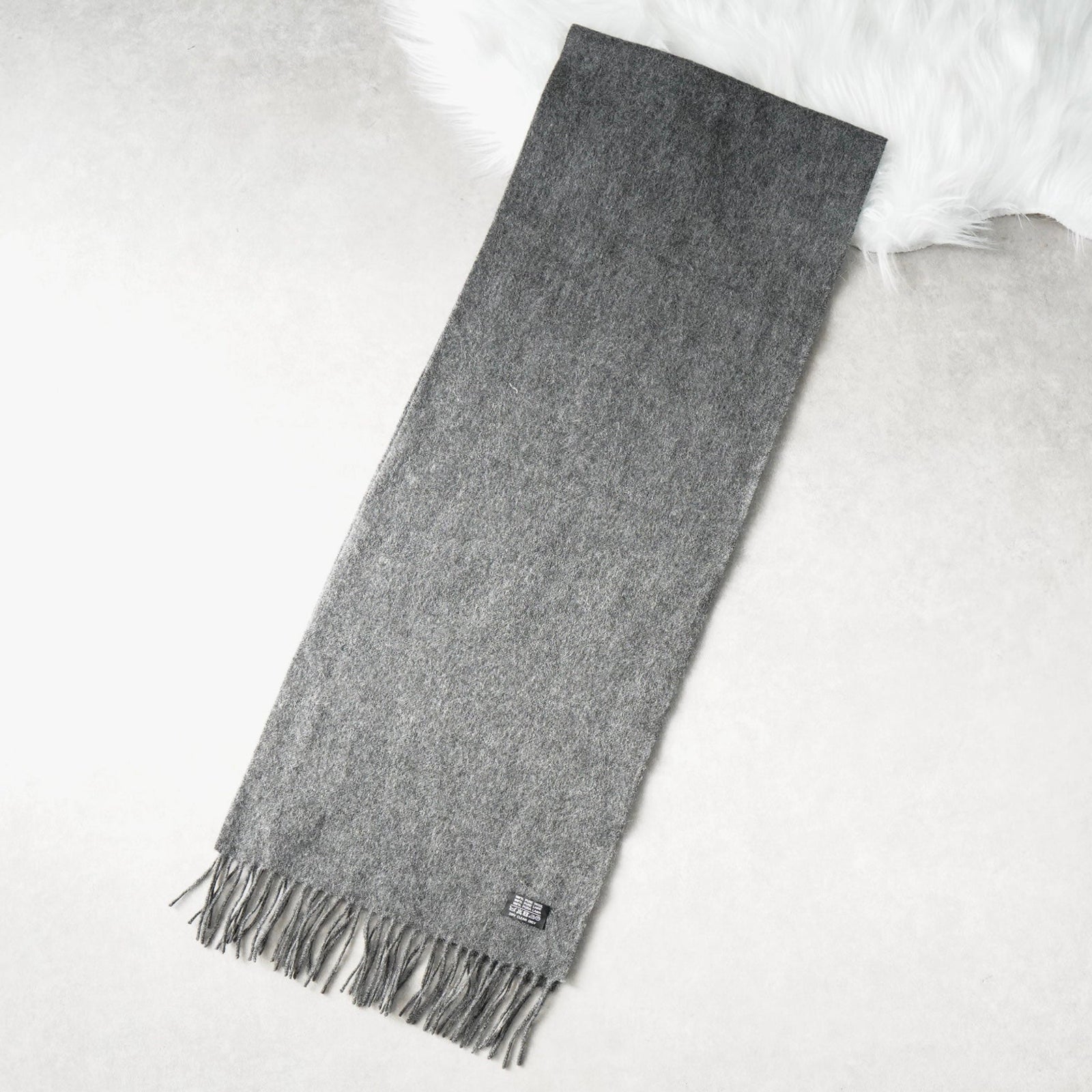 YSLマフラー 100% WOOL【ほぼ未使用】 イヴ サンローラン ウール マフラー YSLロゴ グレー | ブランド古着を