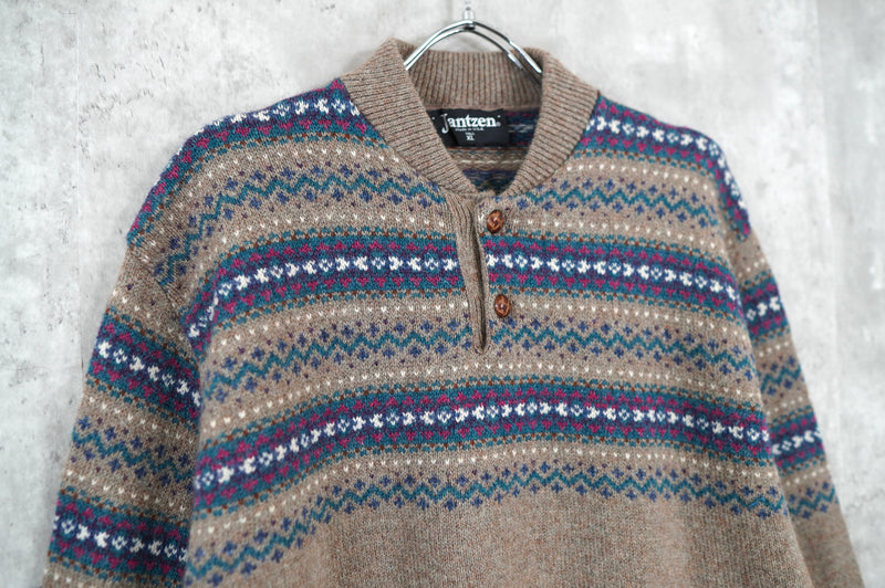 VINTAGE｜Patterned half-button sweater